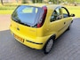 Opel Corsa 1.2-16V Rhythm