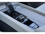 Volvo XC60 T6 Plug-in hybrid AWD Plus Dark | Trekhaak Semi-Elektrisch | Panoramisch Schuif-/kanteldak | Verwarmbare Voorstoelen | All-Season Banden | Adaptieve Cruise Control | Apple Carplay/ Android Auto | Pre-Conditionering | 360 Graden Camera
