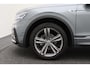 Volkswagen Tiguan Allspace 1.5 TSI DSG Highline R-Line Virtual Cockpit, ACC, Verwarmde Voorruit, Camera, Apple Carplay, LED, 19''