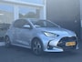 Toyota Yaris 1.5 Hybrid 115 Dynamic + Comfort Pack | Stoel/stuur verwarming | Dodehoekdetectie | Parkeersensoren | Apple Carplay/Android Auto