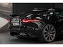 Jaguar F-Type P575 AWD R 75 *Panorama / Stoelventilatie / Sport-uitlaat / Meridian / Memory*