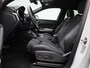 Audi Q3 35 TFSI S edition Competition | Automaat | S-line | Optiek zwart | Trekhaak | 19 Inch Velgen | Stoelverwarming | Airco | cruise control |