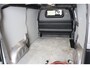 Peugeot e-Expert Standard L2 Premium 75 kWH 5,9% RENTE | Navi | Airco | Camera | Parkeersensoren V+A | Cruise | Apple Carplay/Android Auto | Metallic |