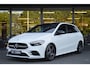 Mercedes-Benz B-klasse 200 AMG Led Panorama Memory Distronic Camera Night Augmented Pdc