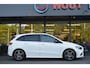Mercedes-Benz B-klasse 200 AMG Led Panorama Memory Distronic Camera Night Augmented Pdc