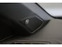 Volkswagen T-Roc R-Line Edition 1.5 TSI 150pk DSG Automaat Trekhaak, Panoramadak, Black Style, LED matrix koplampen, Adaptive cruise control, Beats audio, Achteruitrijcamera