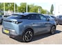 Peugeot E-3008 I AUTOMAAT I NAVIGATIE I ACHTER-VOORUITRIJRIJCAMERA EN SENSOREN VOOR & ACHTER I Allure 73 kWh I L.M. VELGEN I KEYLESS ENTRY EN START I