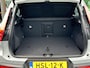 Volvo XC40 2.0 B4 Plus Black Edition Mild hybrid, Automaat, Leder/nubuck bekleding, Stoelverwarming, Stuurverwarming, 20 inch wielen