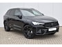 Volvo XC60 T6 Plus Black Edition | Pano | BLIS | Verwarmbare Voorstoelen + Stuurwiel |