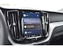 Volvo XC60 T6 Plus Black Edition | Pano | BLIS | Verwarmbare Voorstoelen + Stuurwiel |