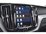 Volvo XC60 T6 Plus Black Edition | Pano | BLIS | Verwarmbare Voorstoelen + Stuurwiel |