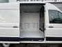 Volkswagen Crafter 35 2.0 TDI L3H3 Highline 140pk Auto | Trekhaak | Camera | App connect