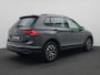 Volkswagen Tiguan 1.4 Life Business eHybrid 245PK DSG keyless, head-up, led koplampen, achteruitrijcamera, elektrische achterklep, side assist, keyless, stuur-stoelverwarming, alarm, 17" lichtmetaal