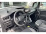 Renault Kangoo E-Tech Advance L1 44 kWh | Laadvloer | Zijwandbetimmering | Trekhaak | 22kw boordlader | Verwarmde stoelen | Parkeersensoren achter | Achteruitrijcamera