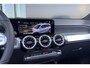 Mercedes-Benz GLB GLB 180 Automaat AMG Line 7-Persoons | Premium Plus Pakket | Nightpakket | Parkeerpakket met 360°-camera | Sfeerverlichting | Stoelverwarming | Multibeam LED | Trekhaak