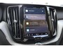 Volvo XC60 T6 Plug-in hybrid AWD Ultimate Dark | Luchtvering | Head-up display | Elektr. Trekhaak