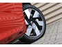 Volvo XC60 T6 Plug-in hybrid AWD Ultimate Dark | Luchtvering | Head-up display | Elektr. Trekhaak