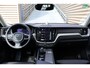 Volvo XC60 T6 Plug-in hybrid AWD Ultimate Dark | Luchtvering | Head-up display | Elektr. Trekhaak