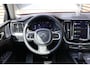 Volvo XC60 T6 Plug-in hybrid AWD Ultimate Dark | Luchtvering | Head-up display | Elektr. Trekhaak