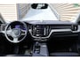 Volvo XC60 T6 Plug-in hybrid AWD Ultimate Dark | Luchtvering | Head-up display | Elektr. Trekhaak