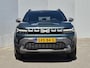 Dacia Duster 1.6 Hybrid 140 Journey Automaat / Pack winter / Navigatie via Apple Carplay of Android Auto / Stuur- en Stoelverwarming / Cruise control / Achteruitrijcamera / Draadloze telefoon lader / Climate control /