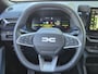 Dacia Duster 1.6 Hybrid 140 Journey Automaat / Pack winter / Navigatie via Apple Carplay of Android Auto / Stuur- en Stoelverwarming / Cruise control / Achteruitrijcamera / Draadloze telefoon lader / Climate control /