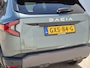 Dacia Duster 1.6 Hybrid 140 Journey Automaat / Pack winter / Navigatie via Apple Carplay of Android Auto / Stuur- en Stoelverwarming / Cruise control / Achteruitrijcamera / Draadloze telefoon lader / Climate control /