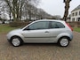 Ford Fiesta 1.25-16V Celebration Stuurbekrachtiging ***Apk t/m 7-2-2026***Zuinige Auto