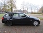 BMW 3-Serie Touring 320i Business Line 150 PK Ecc Cruisecontrol Leer Sportstoelen Navigatie