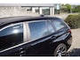 BMW 3-Serie Touring 330i Execut Edition Autom 260 PK Navi Clima Apple Carplay Cruise LED Kopl 2x PDC HiFi Sound LMV 18 ENZ NL Auto