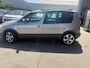 Skoda Roomster 1.6-16V Scout