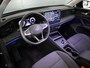 Volkswagen Tiguan 1.5 eTSI Life Edition 130 pk Automaat (DSG) | Verlengde garantie | Navigatie | Panoramadak | Elektr. trekhaak | Parkeersensoren (Park assist) | Achteruitrijcamera |