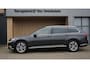 Volkswagen Passat Variant 1.8 TSI 180PK Highline Virtual Cockpit Trekhaak Leder/Alcantara Keyless *Geïntegreerde kinderstoel* LED *Complete Passat*