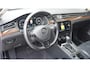 Volkswagen Passat Variant 1.8 TSI 180PK Highline Virtual Cockpit Trekhaak Leder/Alcantara Keyless *Geïntegreerde kinderstoel* LED *Complete Passat*