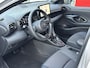 Toyota Yaris 1.5 Hybrid 130 Executive NIEUW DIRECT LEVERBAAR BLIND SPOT KEYLESS STOEL/STUURVERW 17"LICHTMETAAL