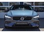 Volvo V60 2.0 B3 Essential Edition | Semi elektrische trekhaak | Stoel & Stuurverwarming | Park Assist voor & achter | Cruise Control |