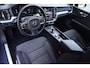 Volvo V60 2.0 B3 Essential Edition | Semi elektrische trekhaak | Stoel & Stuurverwarming | Park Assist voor & achter | Cruise Control |
