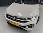 Volkswagen T-Roc 1.5 TSI (150pk) R-Line automaat - panoramadak - Beats - IQ LED Matrix - virtual cockpit