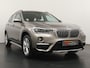 BMW X1 sDrive20i 192pk High Executive Automaat - Lederen bekleding - Navigatie - Trekhaak