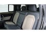 Land Rover Defender 110 P400e 110 X-Dynamic SE | Urban Automotive | Meridian | Panoramadak | Black Exterior Pack