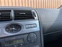 Ford Mondeo 1.8-16V Platinum | Handel/Export | Afneembare Trekhaak | Cruise Control | Parkeersensoren Achter | Stoelverwarming | Voorruit Verwarming | Lichtmetaal 16" |
