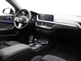BMW 1-Serie 118i M Sport -HeadUp -Pano Dak -Cruise Control Adaptief -Harman/Kardon Surround -Stoelen Elektrisch Memory -LED Adaptief -M Sportbesturing -WiFi