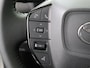 Toyota bZ4X Premium 4WD 71 kWh | Panoramisch dak | JBL | 20" velgen |  (Bi-Tone lak)