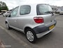 Toyota Yaris 1.0-16V VVT-i Terra