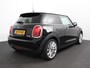 MINI Cooper Mini 1.5 136pk Chili | Climate control | Cruise control | Lichtmetalen velgen 17" | Stoelverwarming | Led