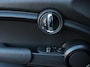 MINI Cooper Mini 1.5 136pk Chili | Climate control | Cruise control | Lichtmetalen velgen 17" | Stoelverwarming | Led