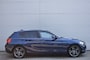 BMW 1-Serie 116I 5DRS. / 18inch M SPORT / APPLE CARPLAY + NAVI / P.CAM + PDC V+A