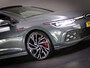 Volkswagen Golf 2.0 TSI GTI (IQ-LIGHT, HARMAN KARDON, PANORAMADAK, ADAPTIVE CRUISE, APPLE CARPLAY / ANDROID AUTO, STOELVERWARMING)