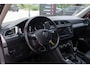 Volkswagen Tiguan 1.4 TSI 125 PK R-Line Comfortline Business, Panoramadak, Trekhaak, Leder, Memory, Carplay