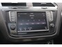 Volkswagen Tiguan 1.4 TSI 125 PK R-Line Comfortline Business, Panoramadak, Trekhaak, Leder, Memory, Carplay
